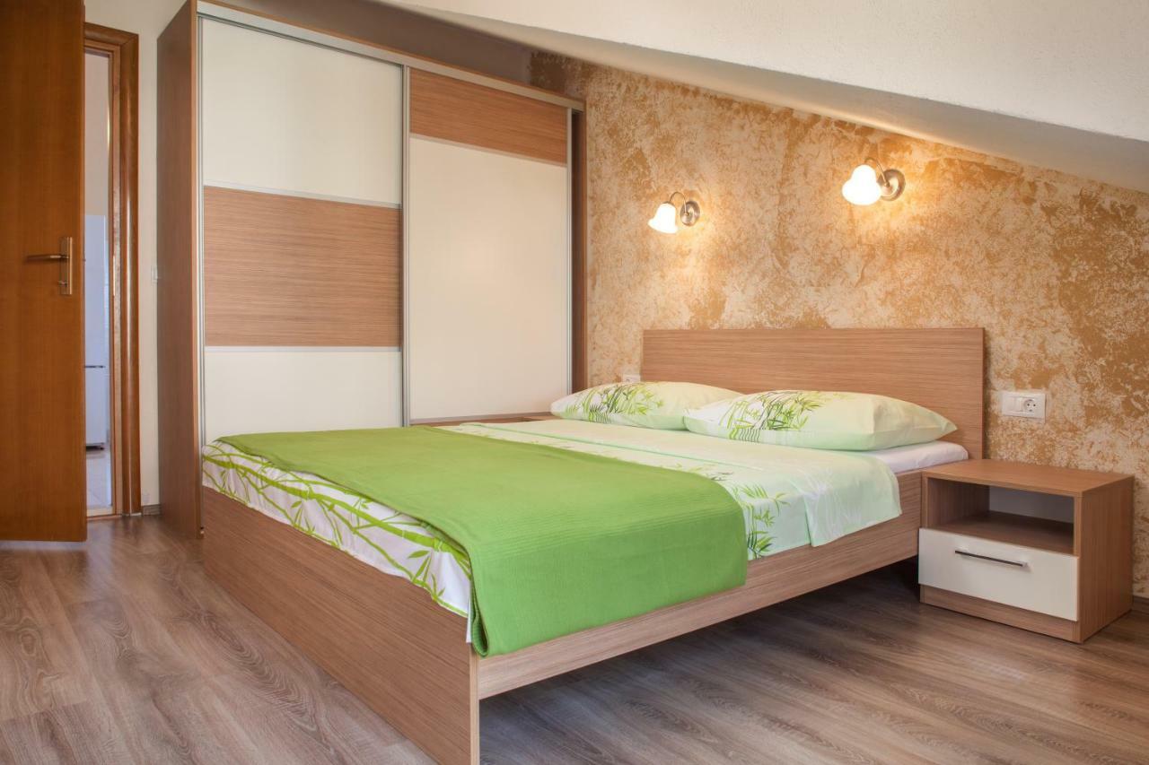 Apartments Kate Makarska Buitenkant foto