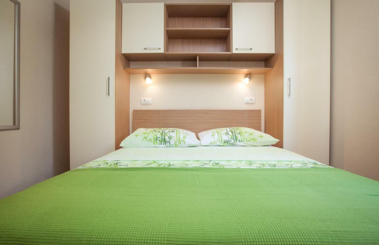Apartments Kate Makarska Buitenkant foto